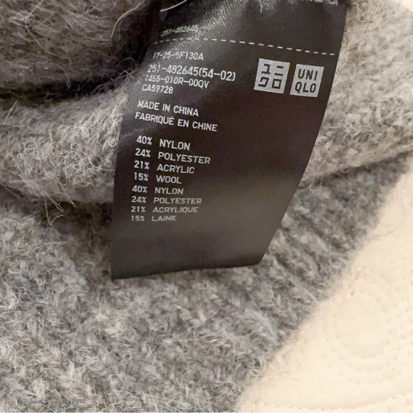 NWT 482645 UNIQLO sweater - Picture 5 of 5